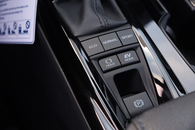 Toyota Camry Vehicle Image 19