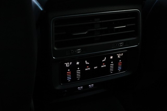 Audi Q8 Vehicle Image 27
