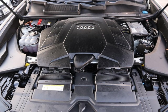 Audi Q8 Vehicle Image 29