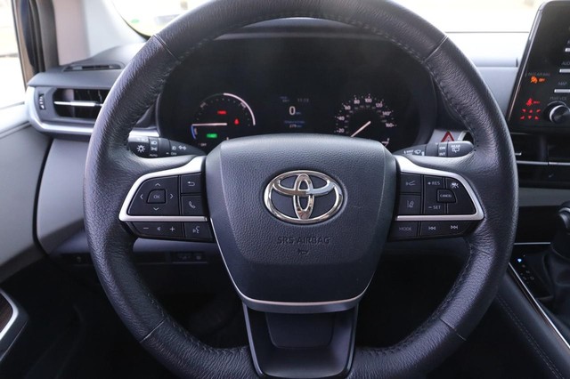 Toyota Sienna Vehicle Image 13