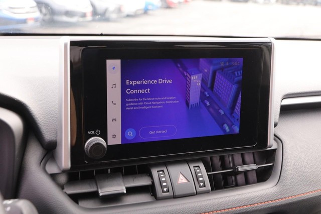 Toyota RAV4 Vehicle Image 15