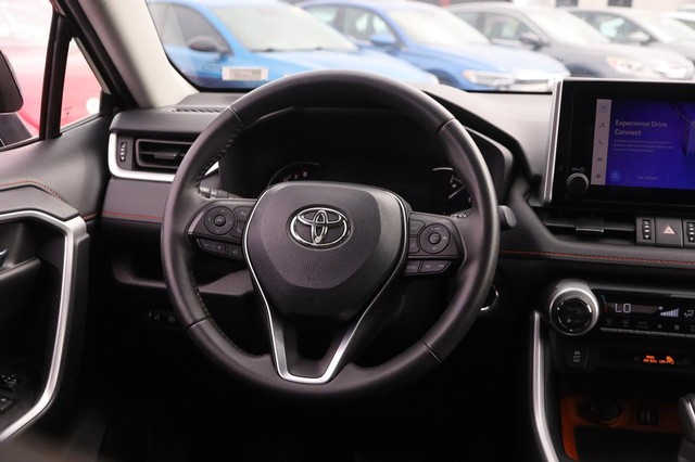 Toyota RAV4 Vehicle Image 23