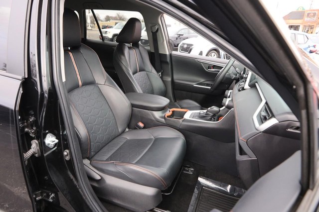 Toyota RAV4 Vehicle Image 25