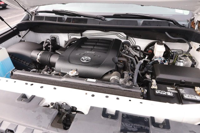 Toyota Tundra 4WD Vehicle Image 25