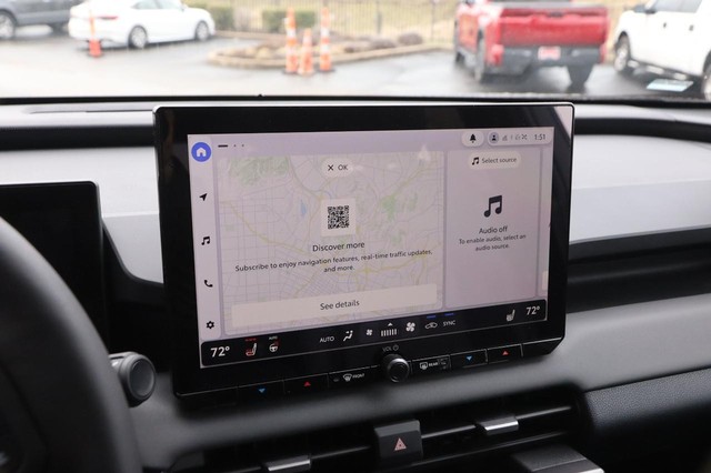 Toyota RAV4 Vehicle Image 17