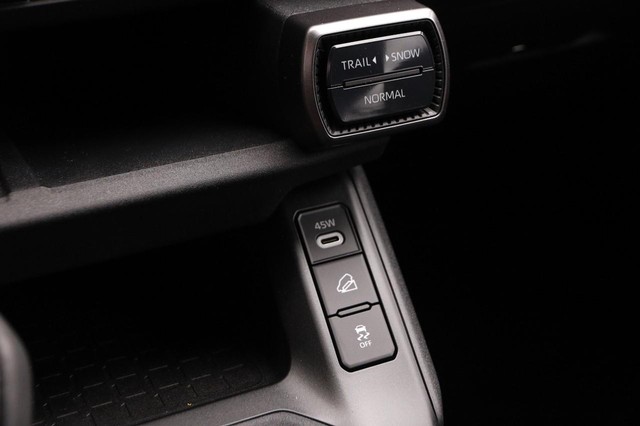 Toyota RAV4 Vehicle Image 20