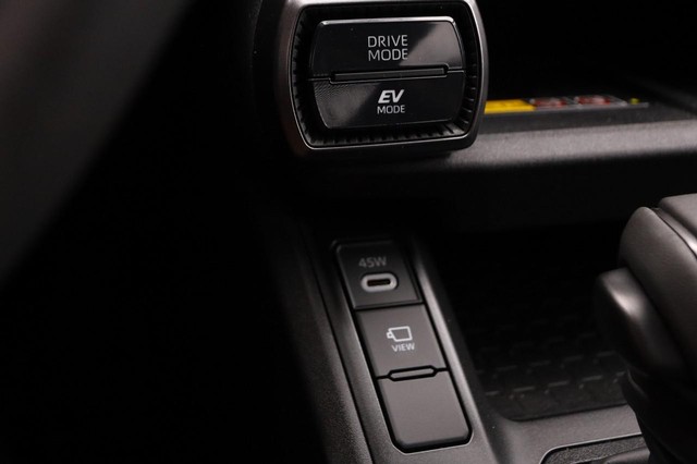 Toyota RAV4 Vehicle Image 21