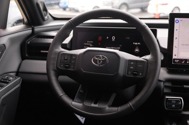 Toyota RAV4 Vehicle Image 26