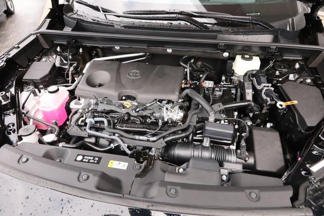 Toyota RAV4 Vehicle Image 30