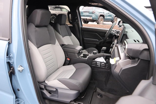 Toyota Tacoma 4WD Vehicle Image 26