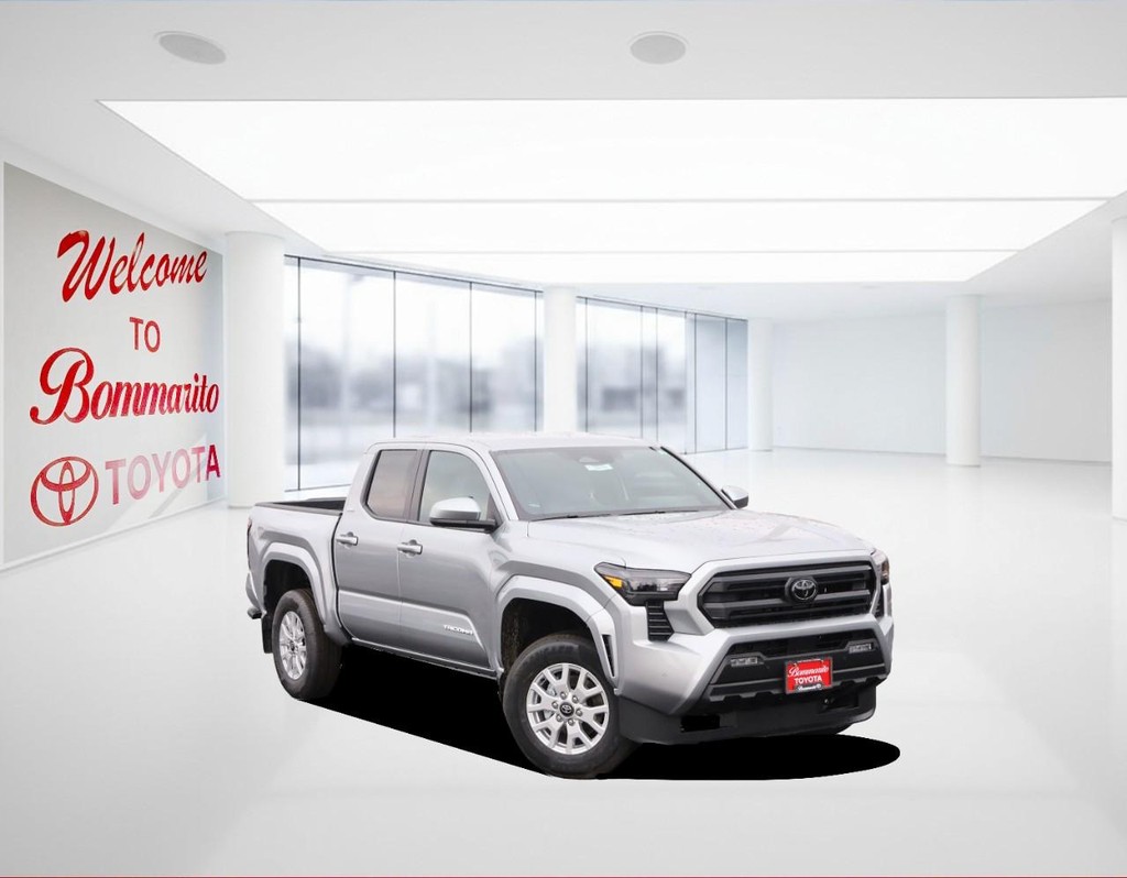 Toyota Tacoma 4WD Vehicle Full-screen Gallery Image 2