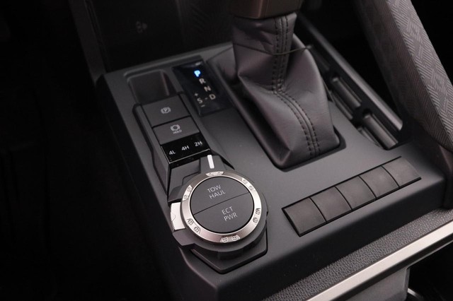 Toyota Tacoma 4WD Vehicle Image 20