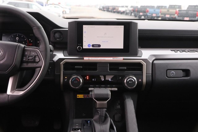 Toyota Tacoma 4WD Vehicle Image 25