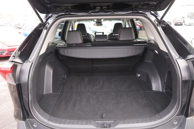 Toyota RAV4 Vehicle Image 06