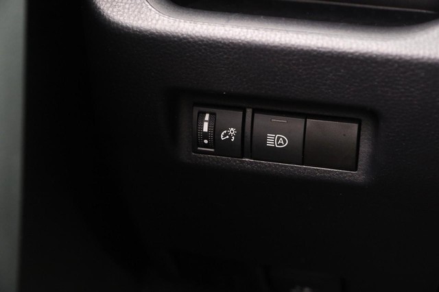 Toyota RAV4 Vehicle Image 19