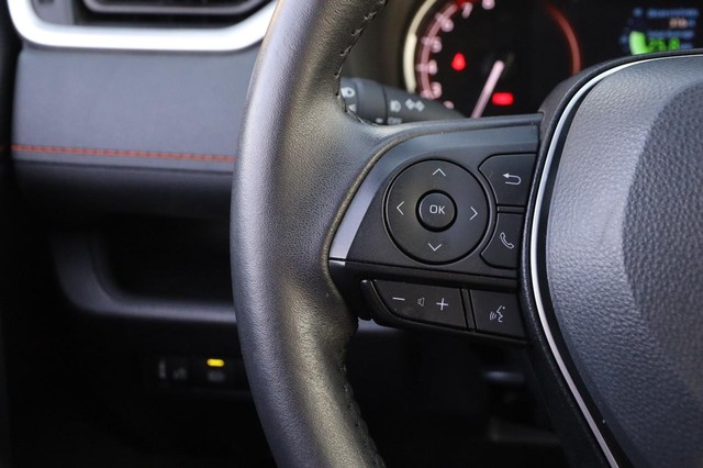 Toyota RAV4 Vehicle Image 11