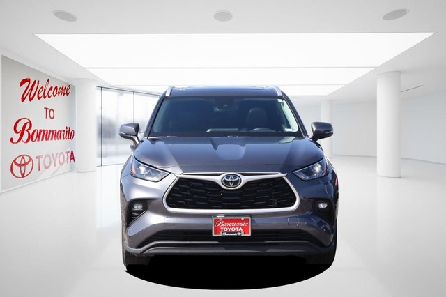 Toyota Highlander Vehicle Image 04