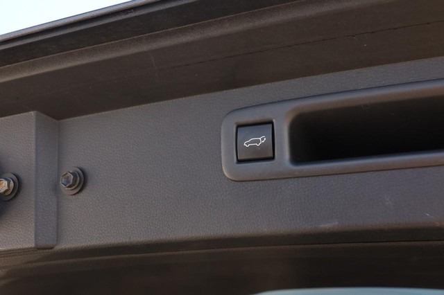 Toyota Highlander Vehicle Image 08