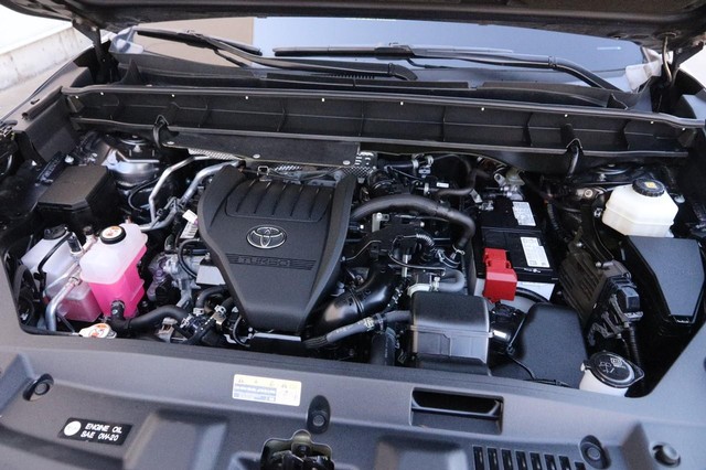 Toyota Highlander Vehicle Image 29