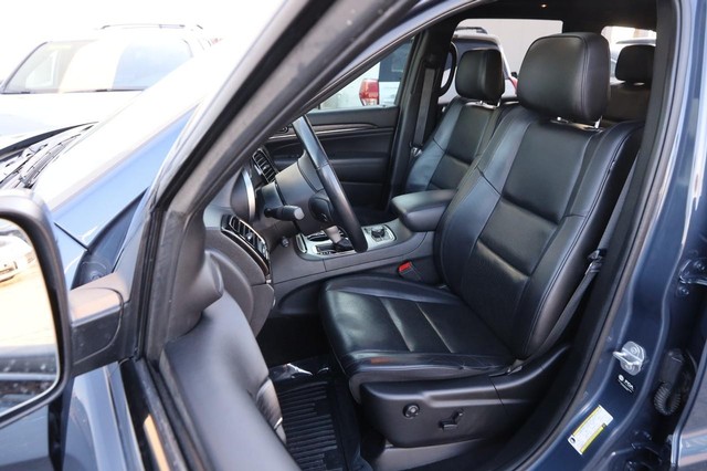 Jeep Grand Cherokee Vehicle Image 09