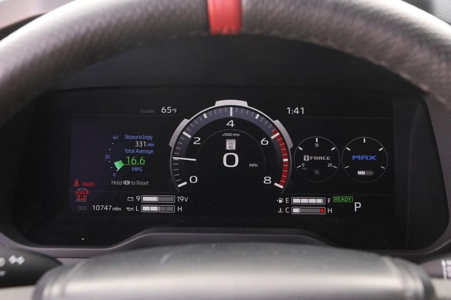 Toyota Sequoia Vehicle Image 16