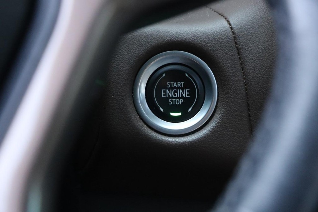 Chevrolet Tahoe Vehicle Full-screen Gallery Image 18