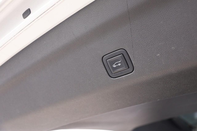 Chevrolet Tahoe Vehicle Image 08