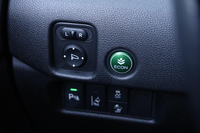 Honda Pilot Vehicle Image 24