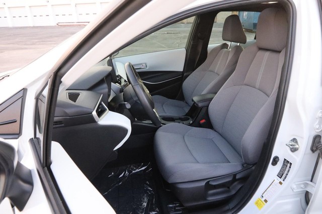 Toyota Corolla Vehicle Image 09