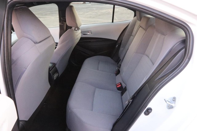 Toyota Corolla Vehicle Image 10