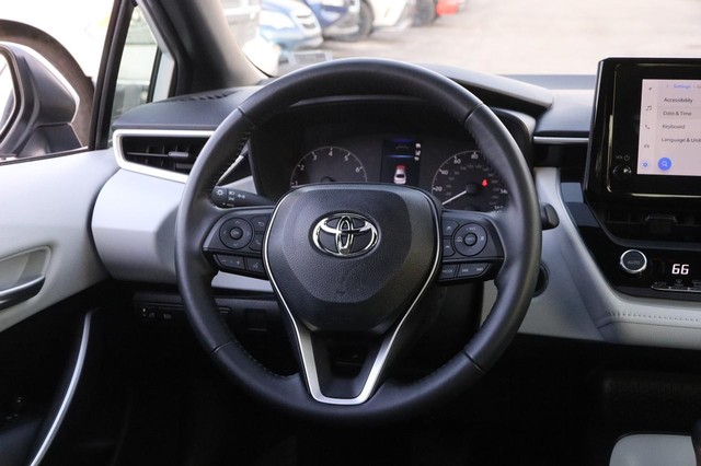 Toyota Corolla Vehicle Image 22