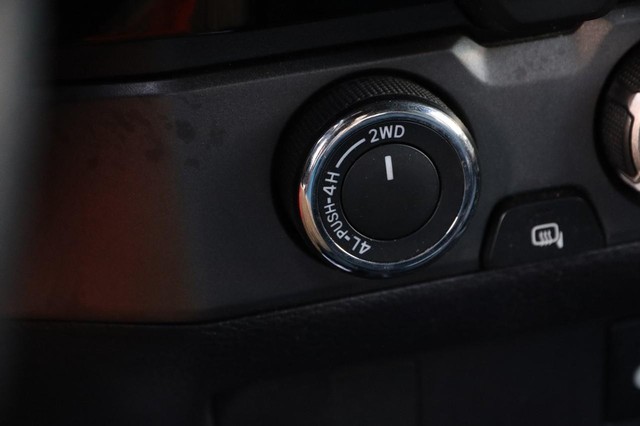 Toyota Tacoma Vehicle Image 17