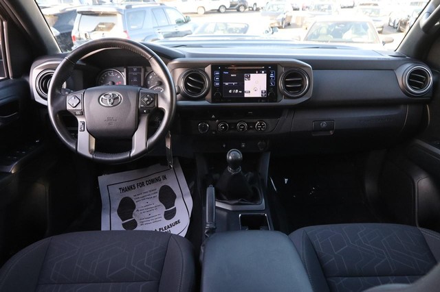Toyota Tacoma Vehicle Image 19