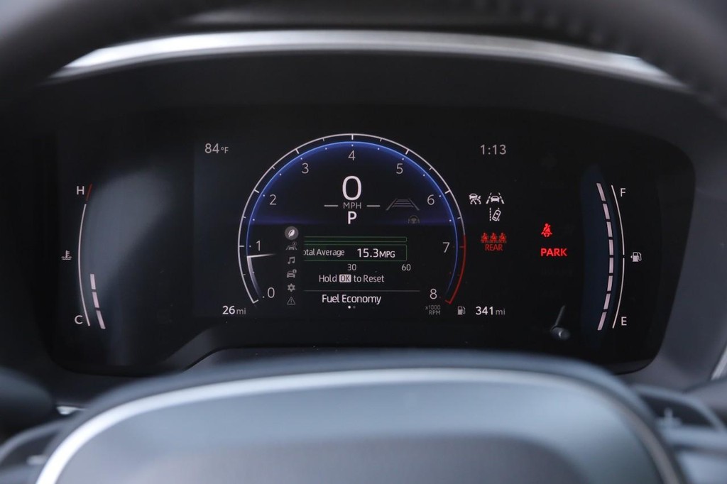 Toyota Corolla Hatchback Vehicle Full-screen Gallery Image 13