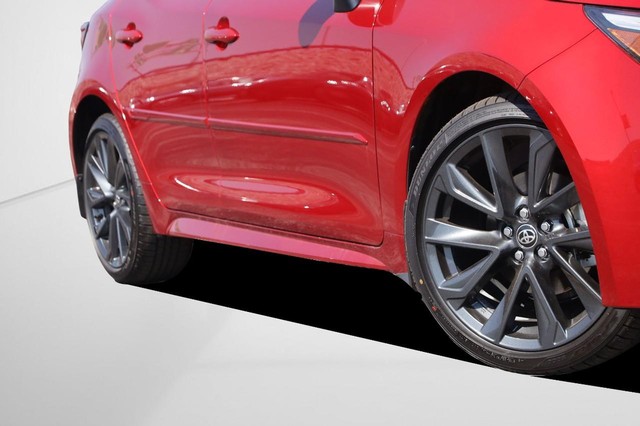 Toyota Corolla Hatchback Vehicle Image 03