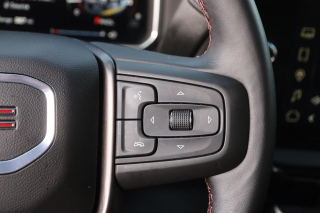 GMC Sierra 2500HD Vehicle Image 14