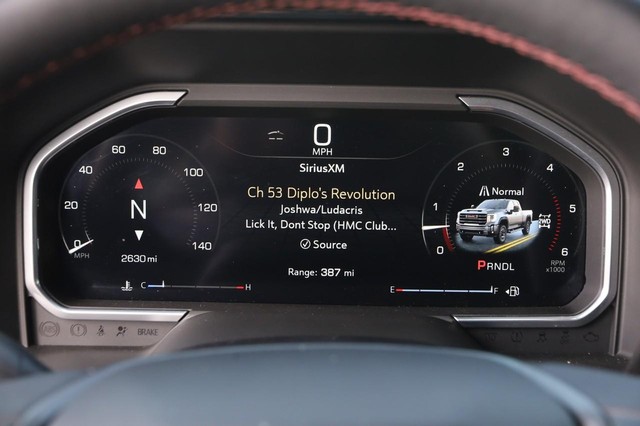 GMC Sierra 2500HD Vehicle Image 15