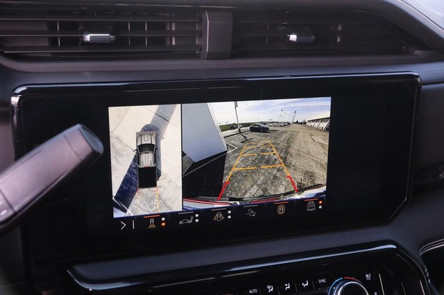 GMC Sierra 2500HD Vehicle Image 18