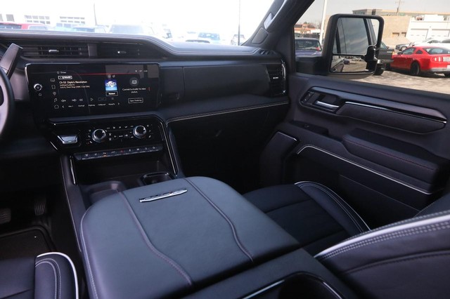 GMC Sierra 2500HD Vehicle Image 26