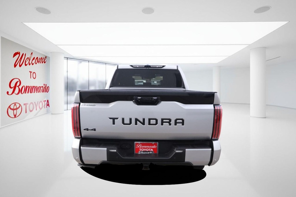 Toyota Tundra 4WD Vehicle Full-screen Gallery Image 6