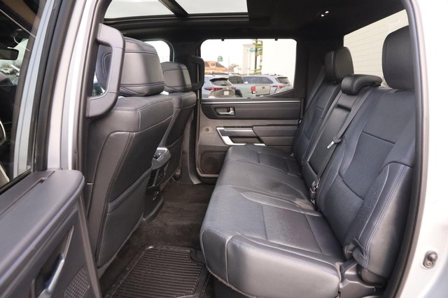 Toyota Tundra 4WD Vehicle Image 09