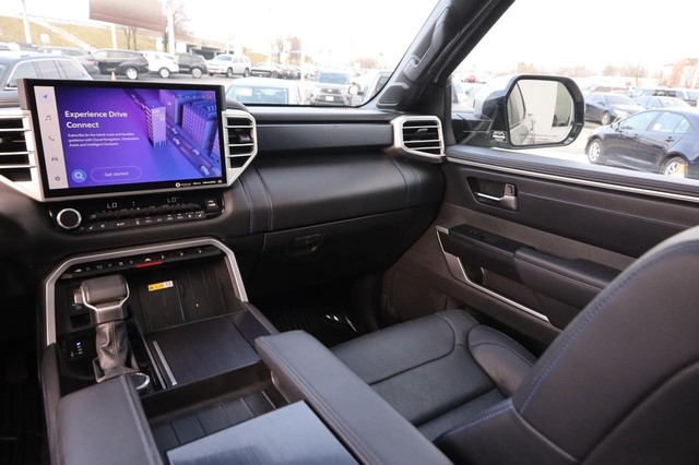 Toyota Tundra 4WD Vehicle Image 26