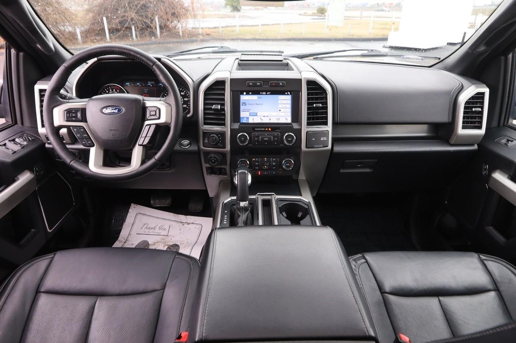 Ford F-150 Vehicle Full-screen Gallery Image 21