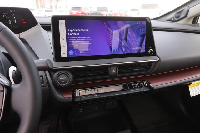 Toyota Prius Plug-In Hybrid Vehicle Image 17