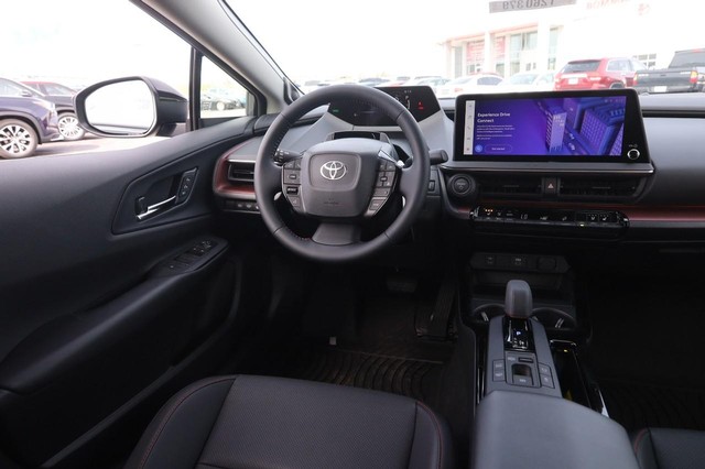 Toyota Prius Plug-In Hybrid Vehicle Image 23