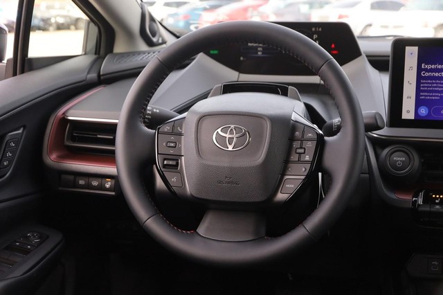 Toyota Prius Plug-In Hybrid Vehicle Image 24