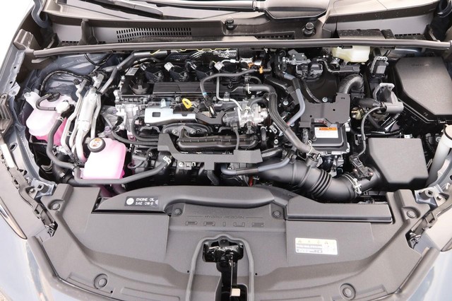 Toyota Prius Plug-In Hybrid Vehicle Image 28