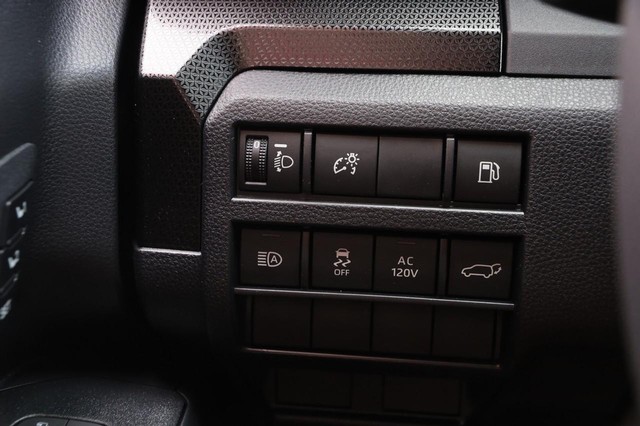 Toyota 4Runner Vehicle Image 21