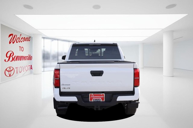 Toyota Tacoma 4WD Vehicle Image 06