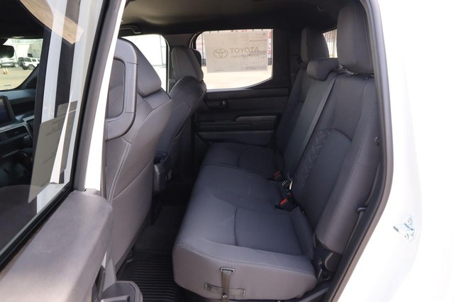 Toyota Tacoma 4WD Vehicle Image 09